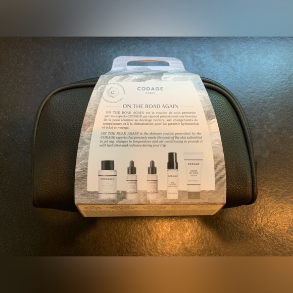 Codage Paris On the Road Again Travel Toiletry Set - Picture 2 of 7